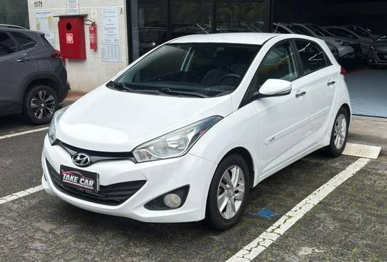 HYUNDAI HB20 1.6 PREMIUM 16V FLEX 4P AUTOMÁTICO